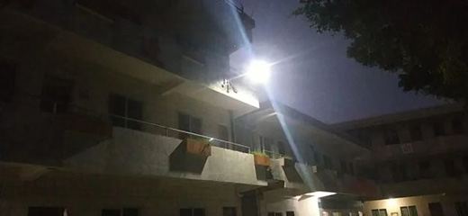 順德熱心企業(yè)捐贈(zèng)太陽能路燈，用愛心照亮永泰小學(xué)校園