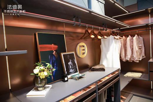 ���ϊWȫ�ݶ��Ƽ������������O(sh��)Ӌ(j��)��