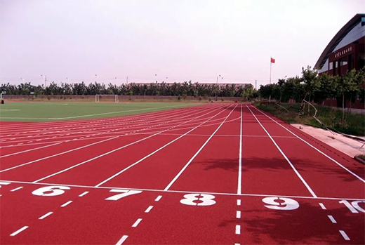 混合型塑膠跑道的施工流程是什么?