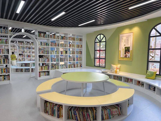 心系教育，九牧衛(wèi)浴向這所小學(xué)捐贈(zèng)定制柜