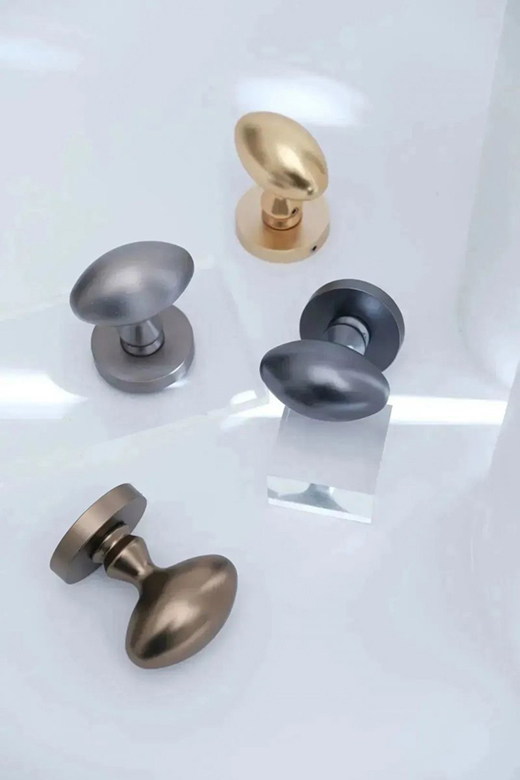 �x���ŝ���������һ��������С�¡�