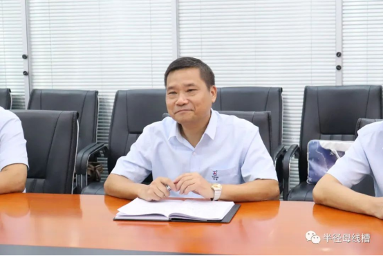 半徑母線槽攜手恒富建設(shè)集團:共筑戰(zhàn)略合作新篇章