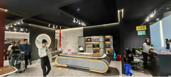 Ʒ�|(zh��)�c��(chu��ng)�²�����������Դ�ڏV�ݼҾ�չ��Ů���